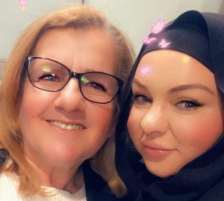 أمي أروع ملاك