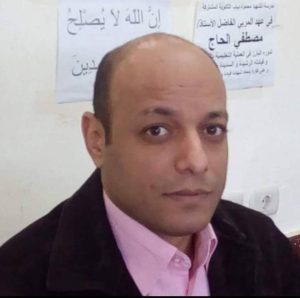 الحزن يخيم علي قرية المدمر بسوهاج لوفاة معلم أثناء عمله في المدرسة  