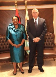 القصير يلتقي رئيسة مجلس الشيوخ لدولة غينيا الاستوائية بمقر الوزارة بالعاصمة الادارية 