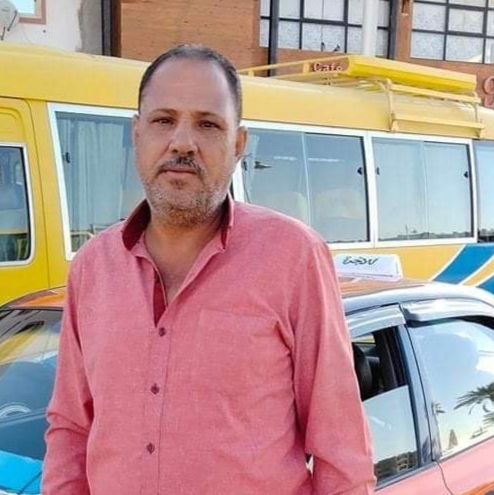 أمانة سائق بالغردقة.. عثر على حقيبة سائح واعادها له قبل سفره لبلاده بدقائق