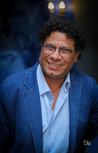 نور في عالم البحور يجمع بين الزناتي و الموسيقار هاني شنودة  