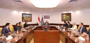 الدكتور/ عمرو طلعت وزير الاتصالات وتكنولوجيا المعلومات يبحث مع الممثل المقيم لبرنامج الأمم المتحدة الإنمائى فى مصر مشروعات التعاون المشترك لتطويع تكنولوجيا المعلومات والاتصالات لتحقيق التنمية المستدامة