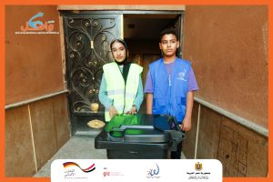 بالصور... "لقاء للتضامن" تطلق مبادرة " الوعي بأهمية النظافة في حي اهالينا "