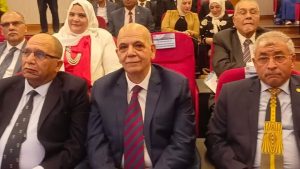 تكريم الأستاذ الدكتور محمد على إبراهيم فى مؤتمر الإقتصاد الأزرق 