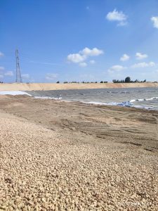 بلبع تتابع الاعمال الجارية بمشروع إنشاء خليتين دفن صحي بمركز بدر  