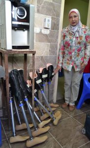 بالصور: تسليم 31 جهاز تعويضى بتكلفة 370 ألف جنيه ضمن قافله طبية بنادى متحدى الإعاقة بدمنهور 